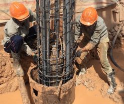 Đổ bê tông cọc khoan nhồi