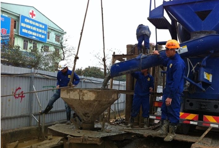 Đổ bê tông cọc