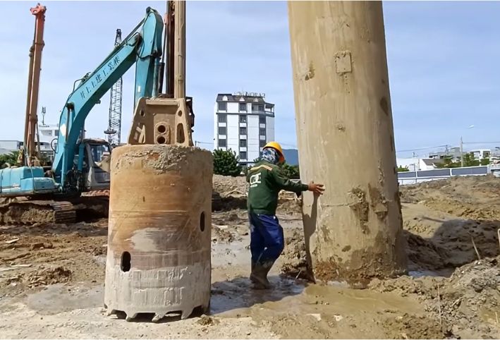 KẸT ỐNG VÁCH KHOAN CỌC NHỒI VAI TRÒ
