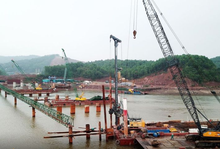 KHOAN CỌC NHỒI DƯỚI NƯỚC YẾU TỐ ẢNH HƯỞNG