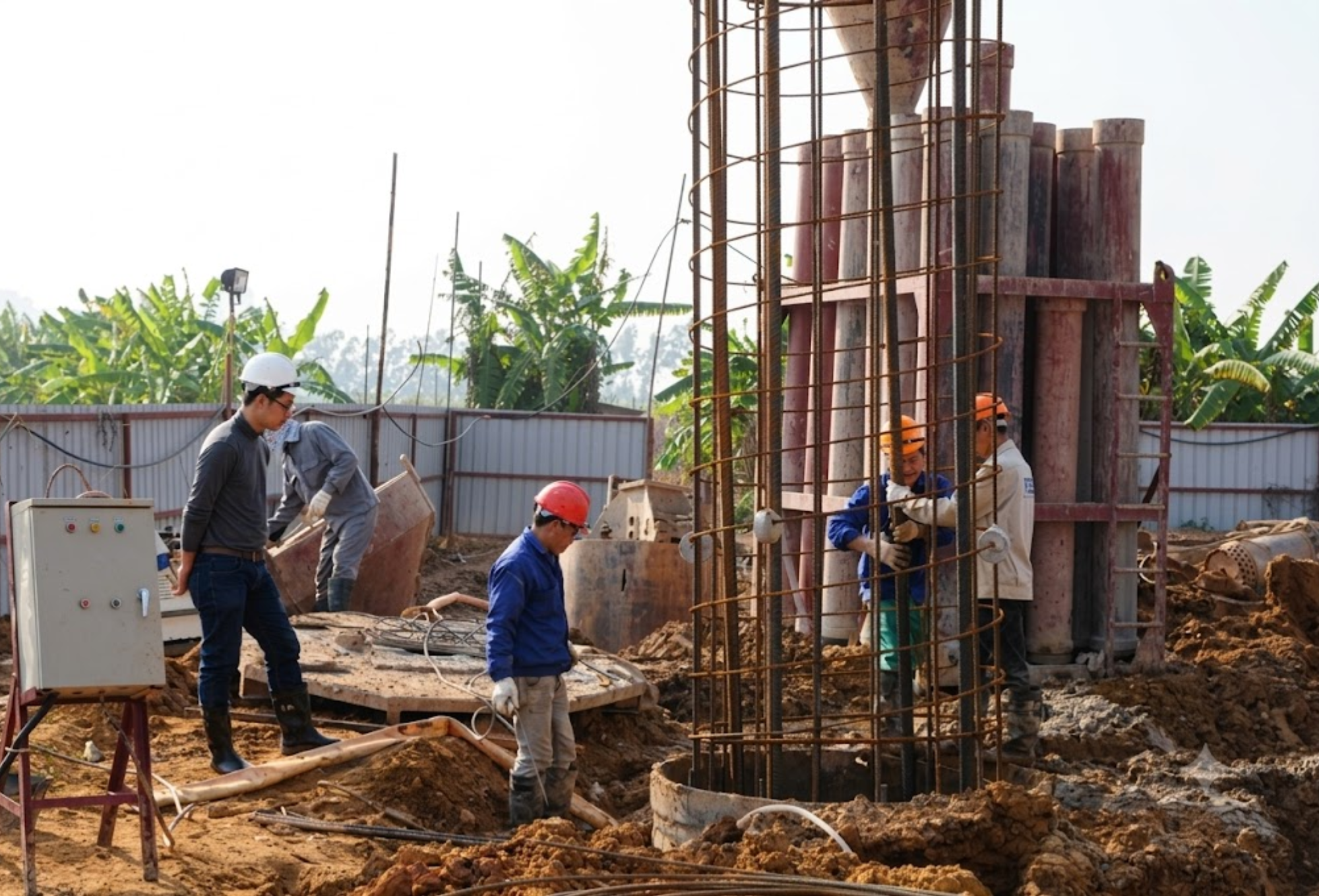 ƯU ĐIỂM VÀ NHƯỢC ĐIỂM CỦA CỌC KHOAN NHỒI TRONG XÂY DỰNG